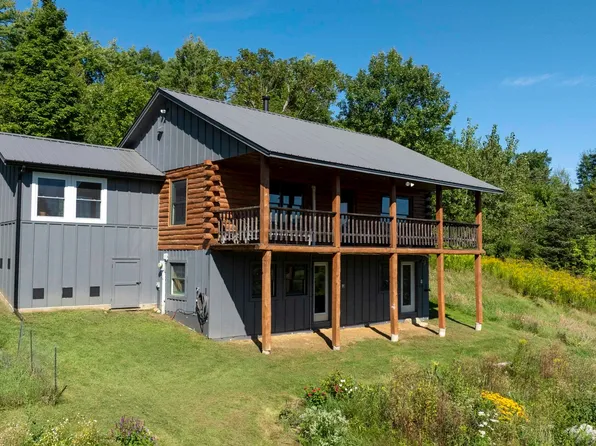 1215 East Street, New Haven, VT 05472