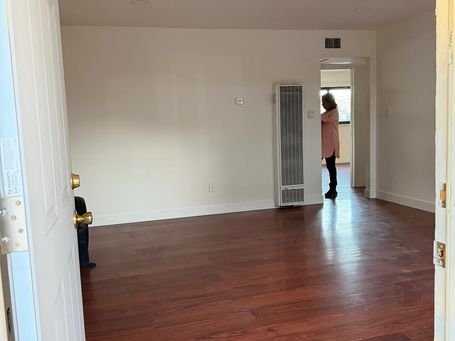 2 bed, 875 sqft, $2,799 — Photo 3