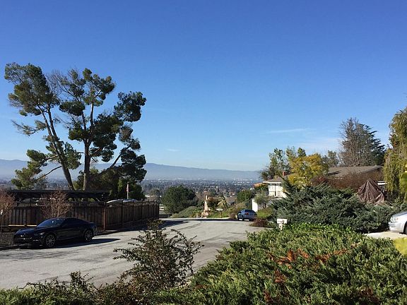 2nd image of 3611 Vista Del Valle