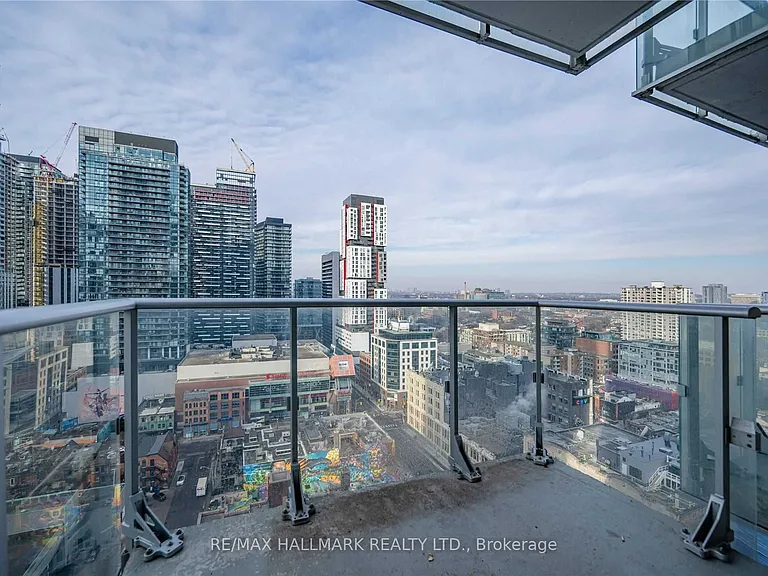 30 Nelson St #2107 — Photo 15