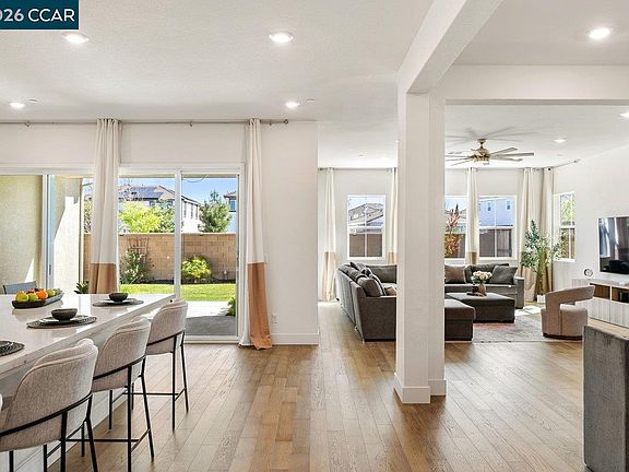 4th image of 3096 Leeds Ln