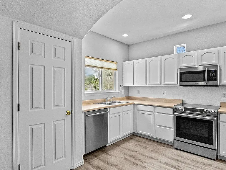 2491 Fountain Greens Pl #D-10 — Photo 13