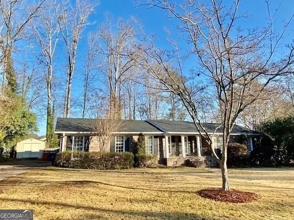 1040 Underwood Dr, Macon, GA 31210