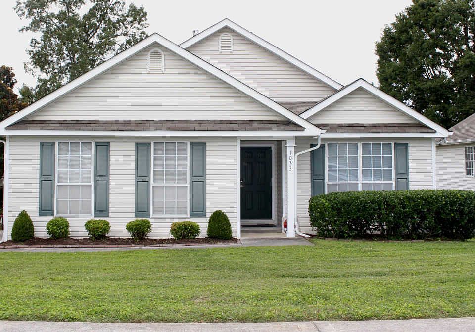 1st image of 1033 Antrim Way