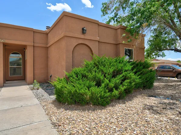 1726 Tramview Ct NE, Rio Rancho, NM 87144