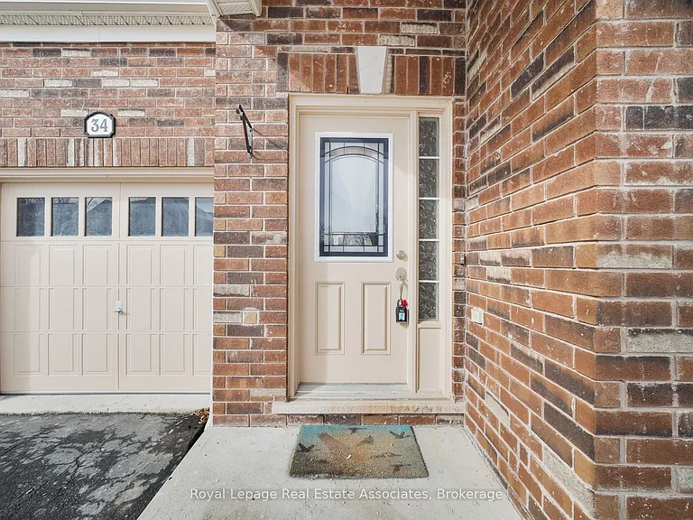 34 McCandless Ct — Photo 6