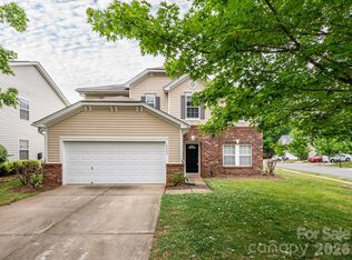 6602 Latherton Ln, Charlotte, NC 28278
