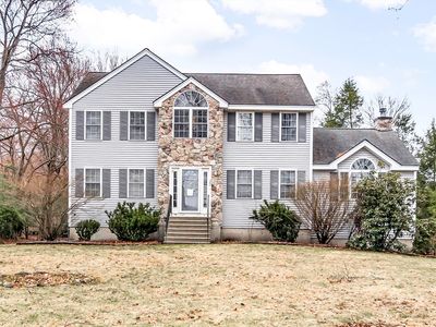 345 Arlington St, Dracut, MA, 01826