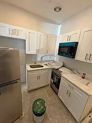 1670 Nelson Avenue, #1B