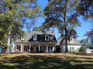 852 Highway 15, Stringer, MS 39481