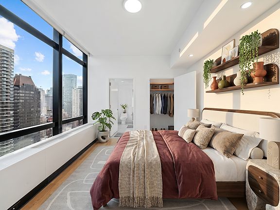 3rd image of 1113 York Ave #Penthouse 1