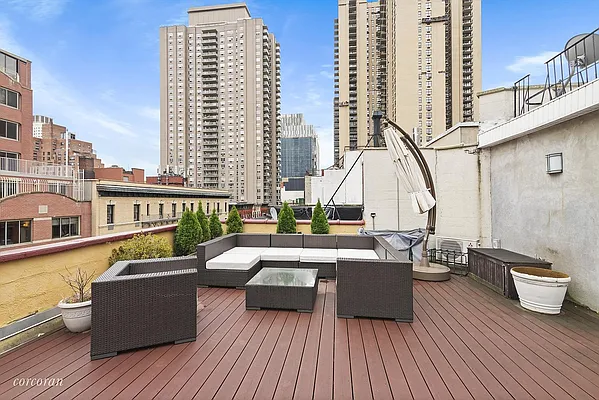 Sold by Corcoran | media 3