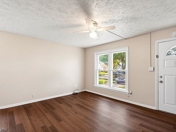 4th image of 18614 Homeway Rd
