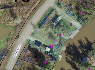 4301 Riverside Dr, Pearlington, MS 39572