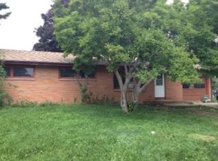 18 Magnolia Cir, Madison, WI 53713