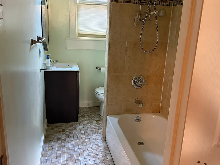 368 Capp St #1 — Photo 10