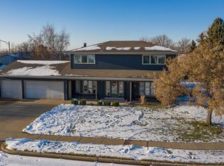 1404 Ridgeview Ln, Bismarck, ND 58501