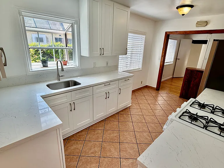 1428 Vanderwell Ave — Photo 12