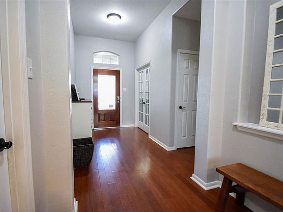 5th image of 14435 Meadow Estates Ln