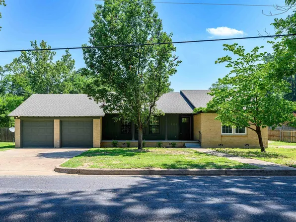 2308 Sunnybrook Dr, Tyler, TX 75701