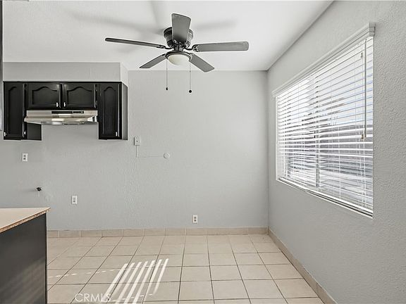 5th image of 1308 E Oaks St APT D