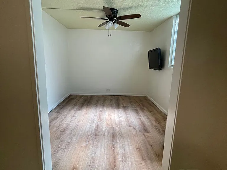 1914 University Ave #209 — Photo 9