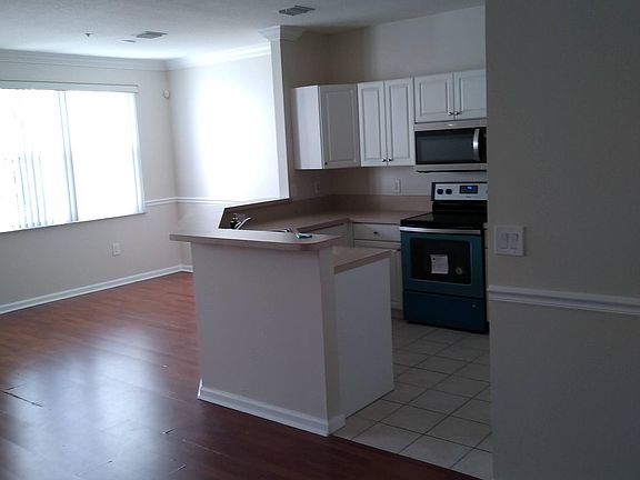 Kitchen & Imagination Room