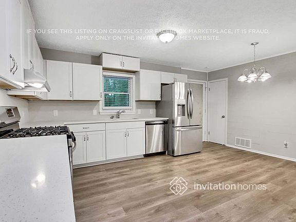4th image of 2683 Altony Dr SW