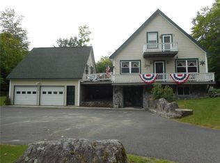 1094 Great Moose Dr, Hartland, ME 04943
