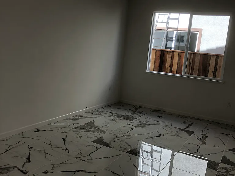1600 Ranch Ln — Photo 3