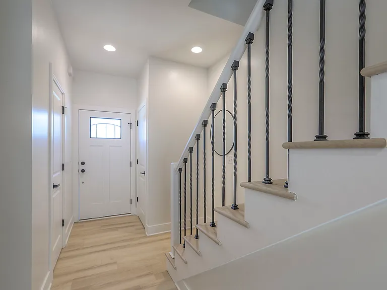 427 W Linden Ave #A — Photo 5