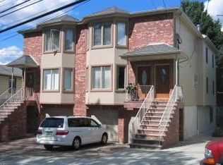 439 Park Ave, Fairview, NJ 07022