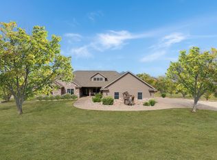 24478 Almon Dr, Lewiston, MN 55952