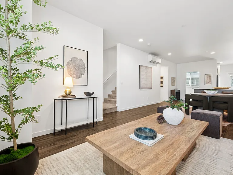 115 SW 181st Pl #C — Photo 14