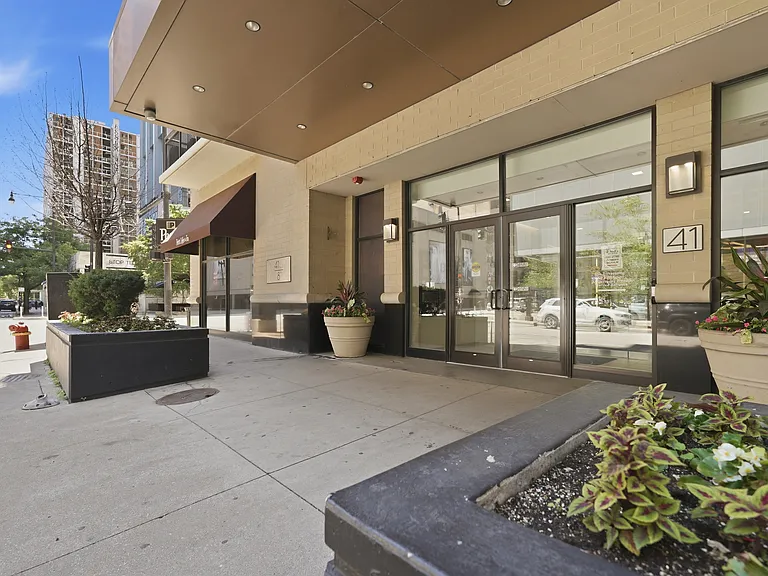 41 E 8th St #2905 — Photo 24
