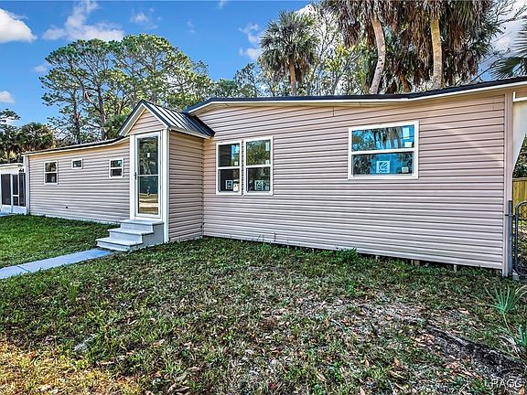 2nd image of 8340 W Amelia Ct