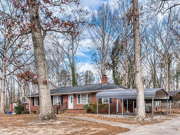 2nd image of 3207 Amity Road Ext