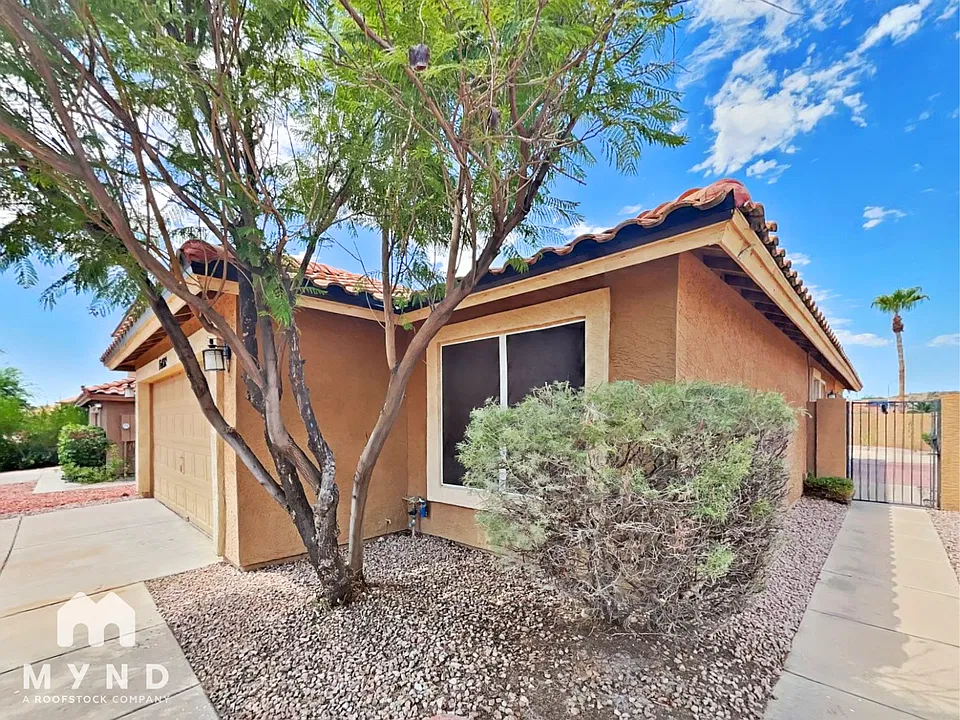 16002 S 30th Pl