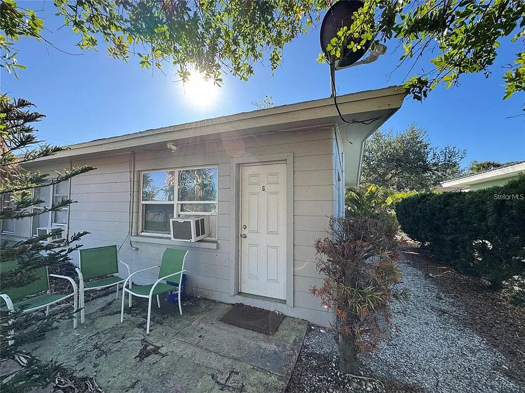 1 bed, 1.0 bath, 455 sqft, $1,350 — Photo 1