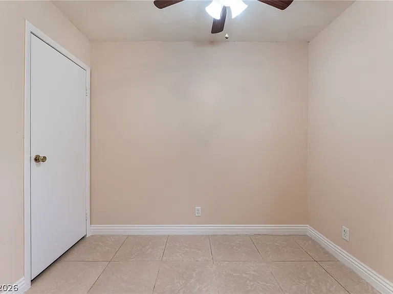 7084 Burcot Ave #J21 — Photo 13