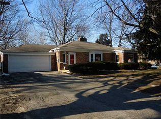 2785 Tremainsville Rd, Toledo, OH 43613