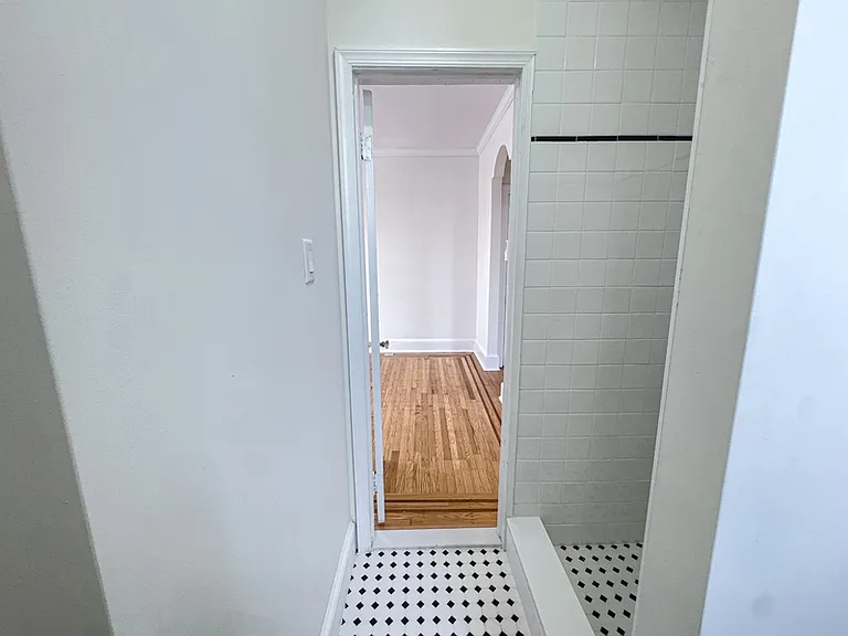 1221 N Franklin St #3F — Photo 14