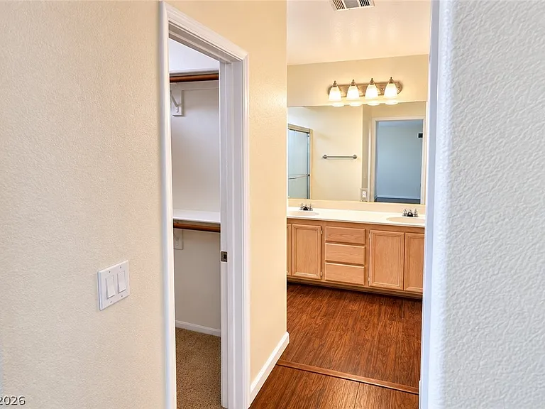 9056 Trumpet Ct — Photo 14