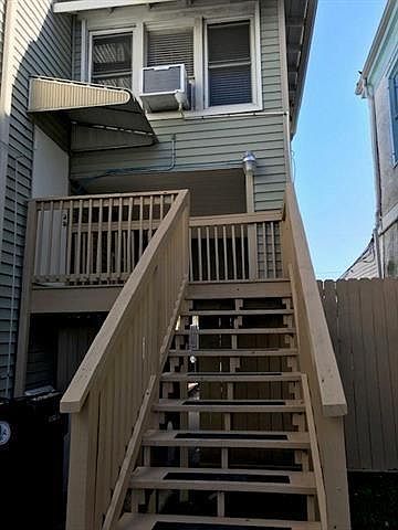 1st image of 2611 Marengo St #B