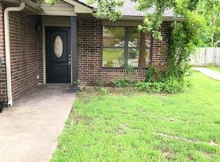 2406 Sam St #A, Fayetteville, AR 72704