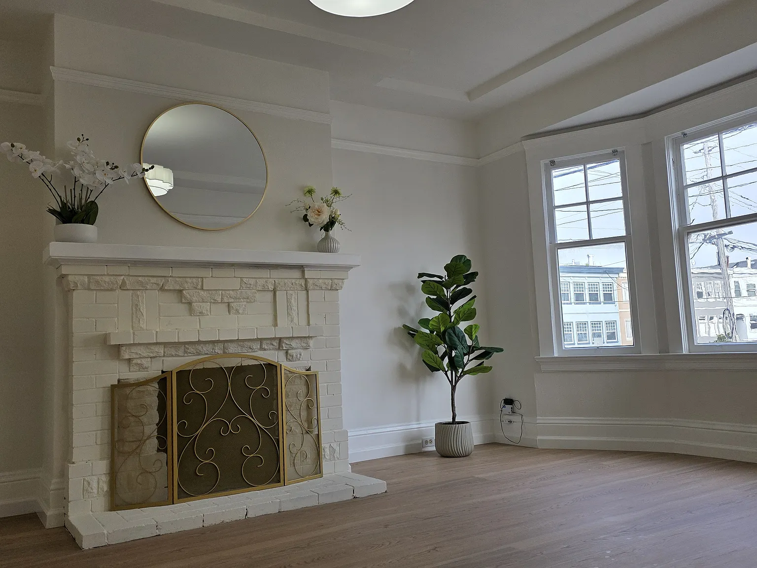 1 bed, $4,200 — Photo 1