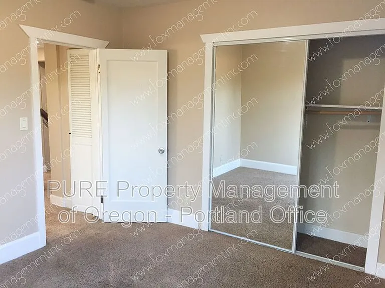 6320 NE Simpson St — Photo 10