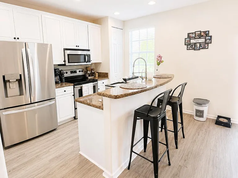 7392 Briella Dr — Photo 5