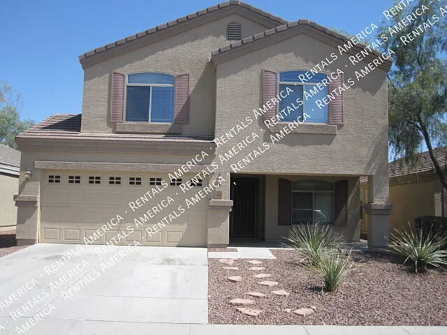 Spacious 4 Bd / 2.5 Ba home with large loft and a den — Photo 2