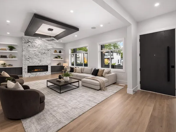 23685 131a Ave, Maple Ridge, BC V4R 0J1